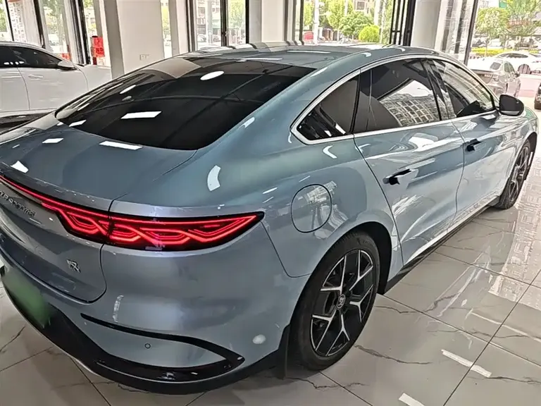 BYD Han DM-i Champion 200 KM Flagship