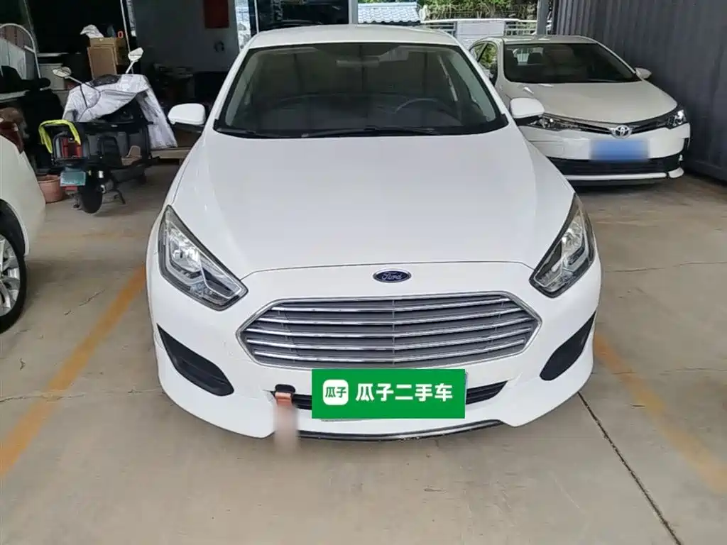 Escort 福睿斯 2019款 改款 1.5 L 手动质享型（胎压监测） 国VI