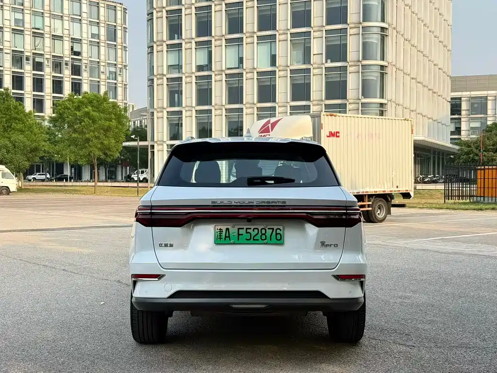 Song Pro NEV DM 1.5 T 4 WD Performance Flagship