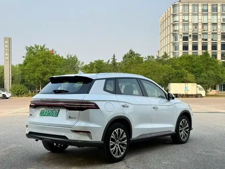 BYD Song Pro NEV DM 1.5 T 4 WD Performance Flagship