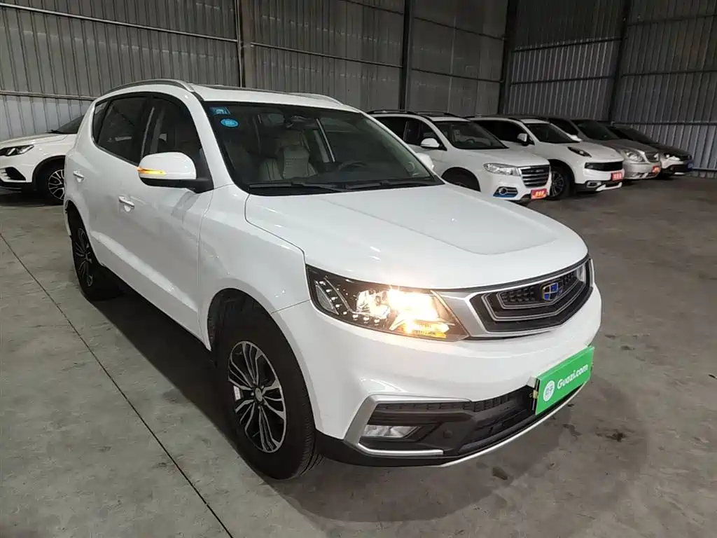 Vision X6 1.8 L Manual 4 G Connected Luxury