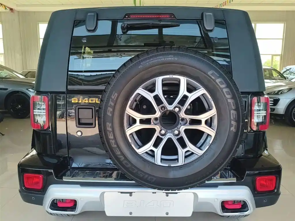 BAIC BJ40 2.0 T Auto 4 WD City Hunter Premium CN-V