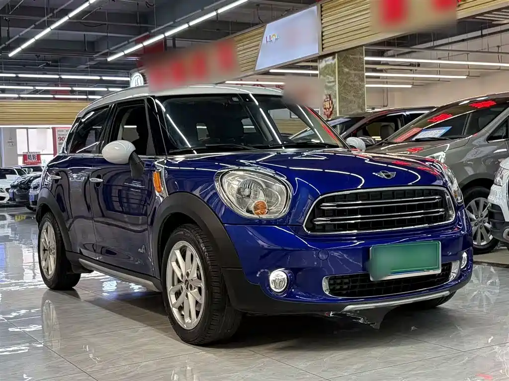 MINI COUNTRYMAN 1.6 T COOPER ALL4 Fun