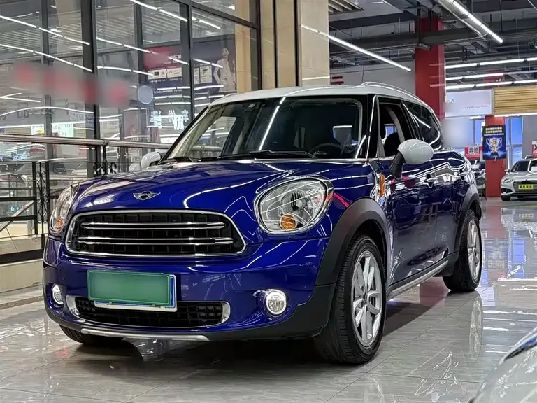 MINI COUNTRYMAN 1.6 T COOPER ALL4 Fun