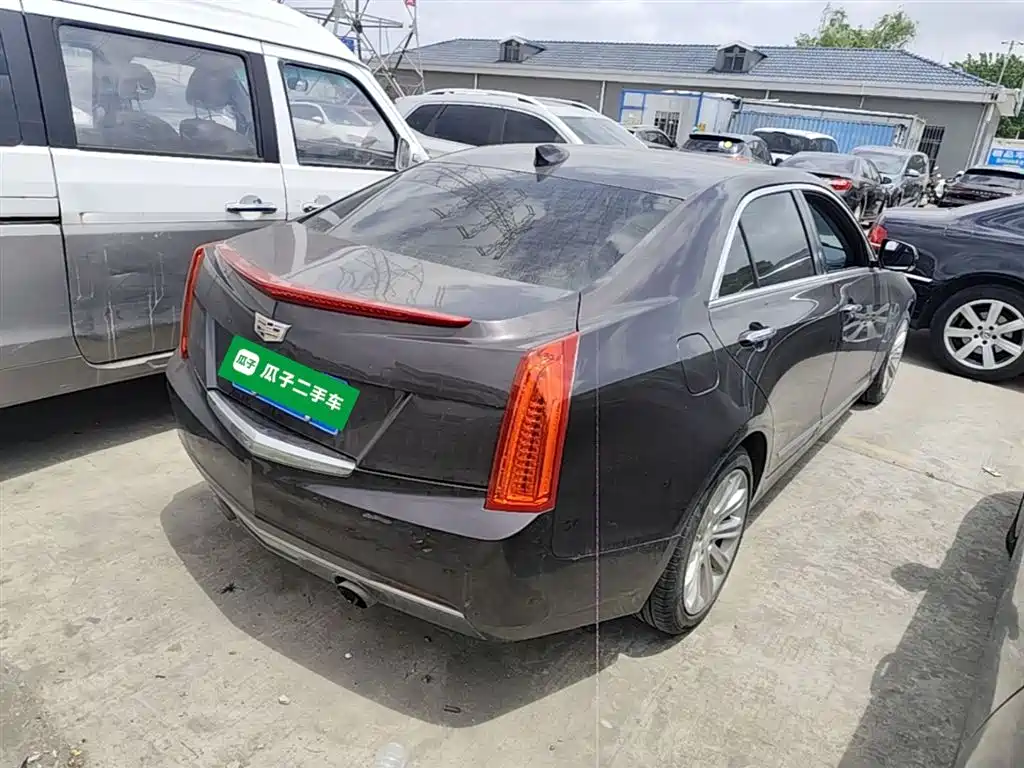 Cadillac ATS-L 28 T Fashion