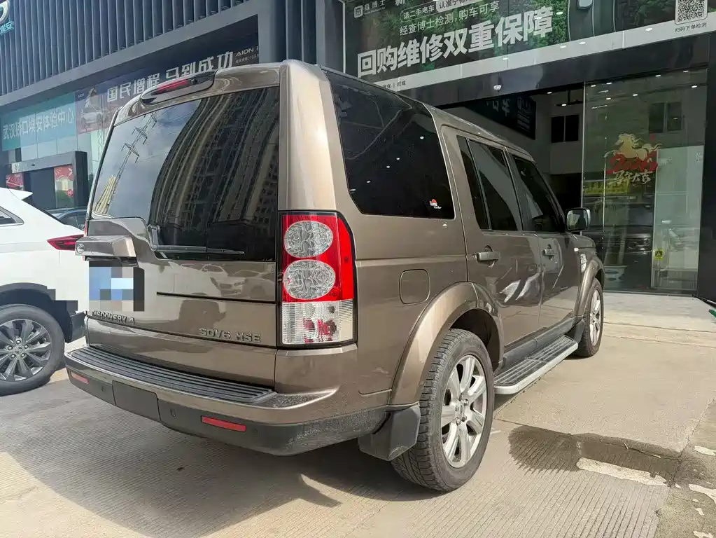 Discovery 3.0 SDV6 HSE Diesel