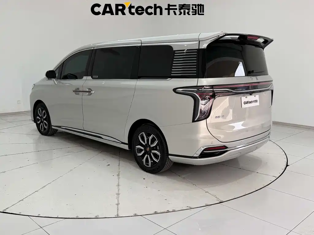 Hongqi HQ9 2.0 T Connected Flagship Enjoyment