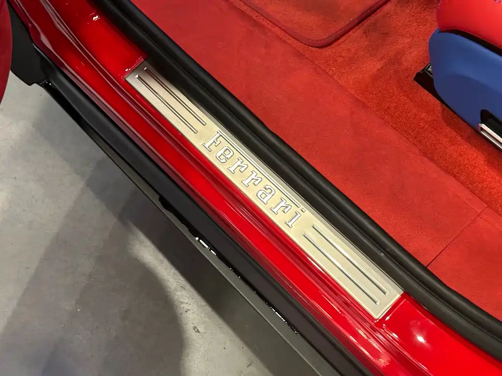 Purosangue 6.5 L V12