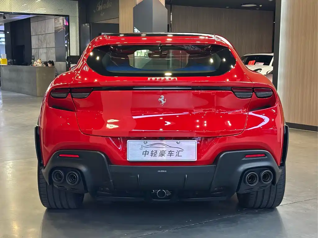 Purosangue 6.5 L V12