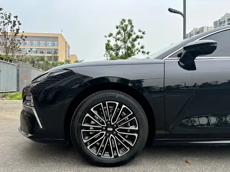 Geely Galaxy Xingyao 8 130 km EM-i Premium