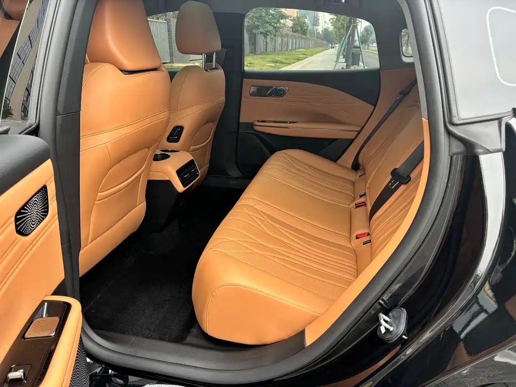 Galaxy Xingyao 8 130 km EM-i Premium