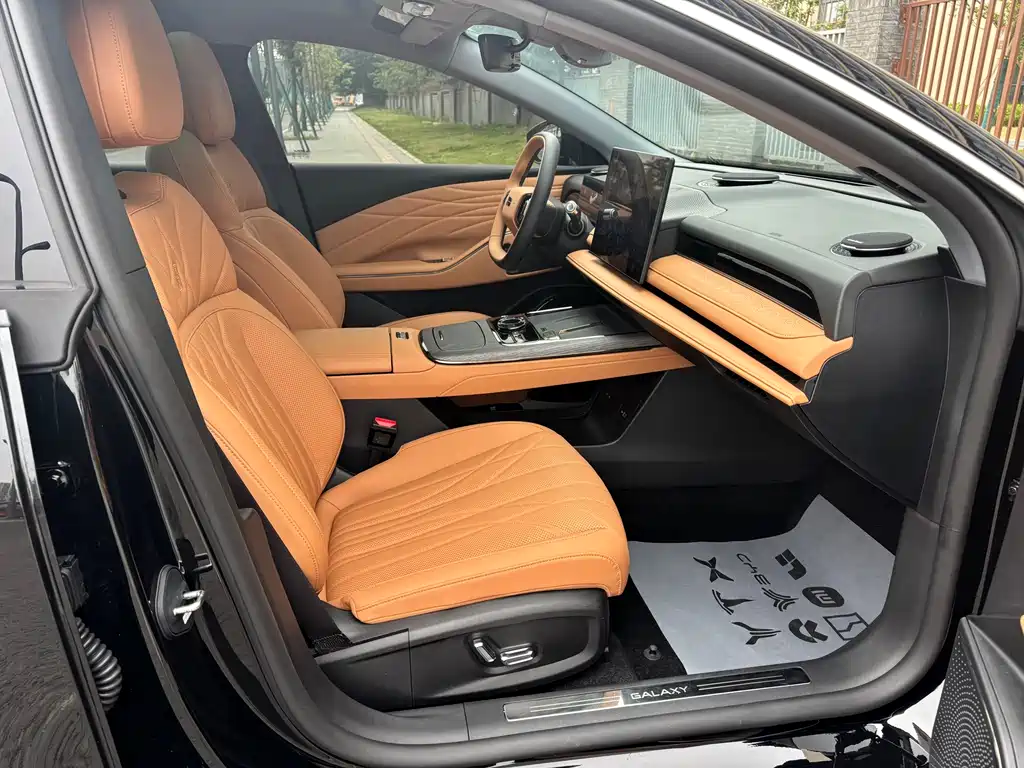 Galaxy Xingyao 8 130 km EM-i Premium