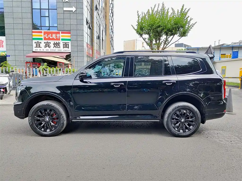 Tank 500 3.0 T Sport Realm 5-seat