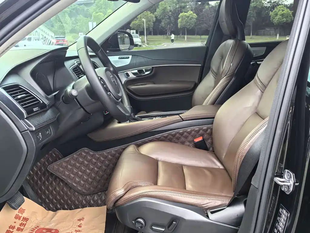 Volvo XC90 Facelift T6 Smart Grace Luxury 7-seat