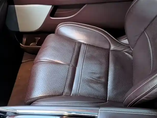 Navigator 3.5 T President Series