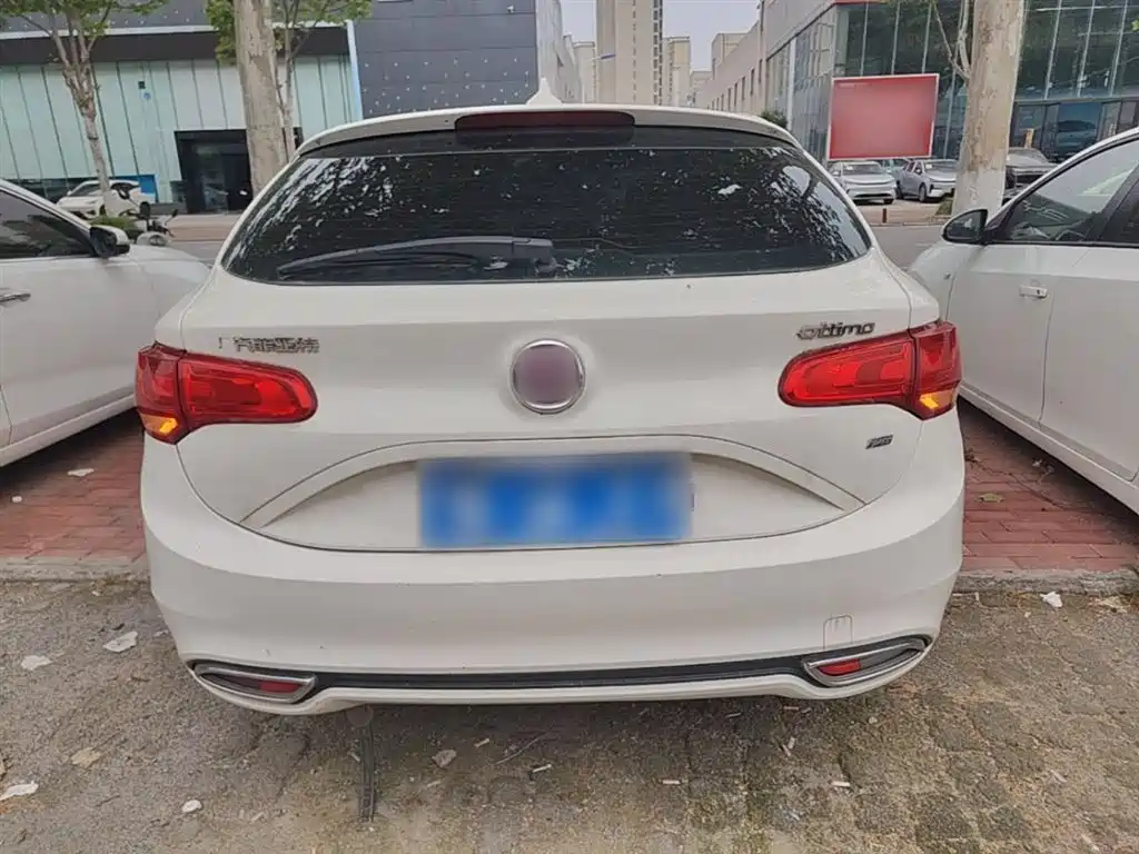 Ottimo 1.4 T Auto Fashion