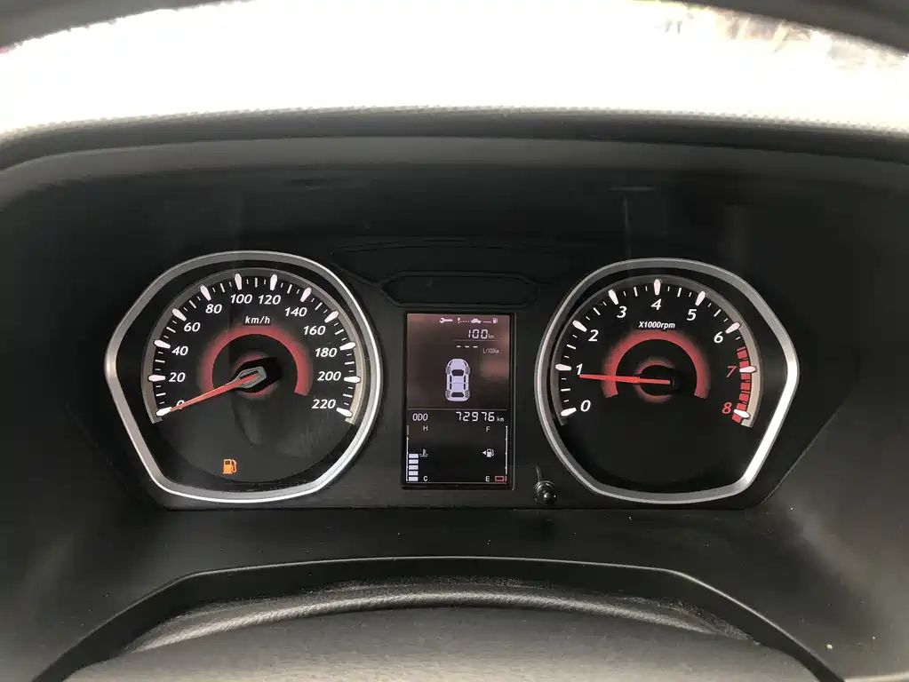 Soueast DX3 1.5 L Manual Luxury