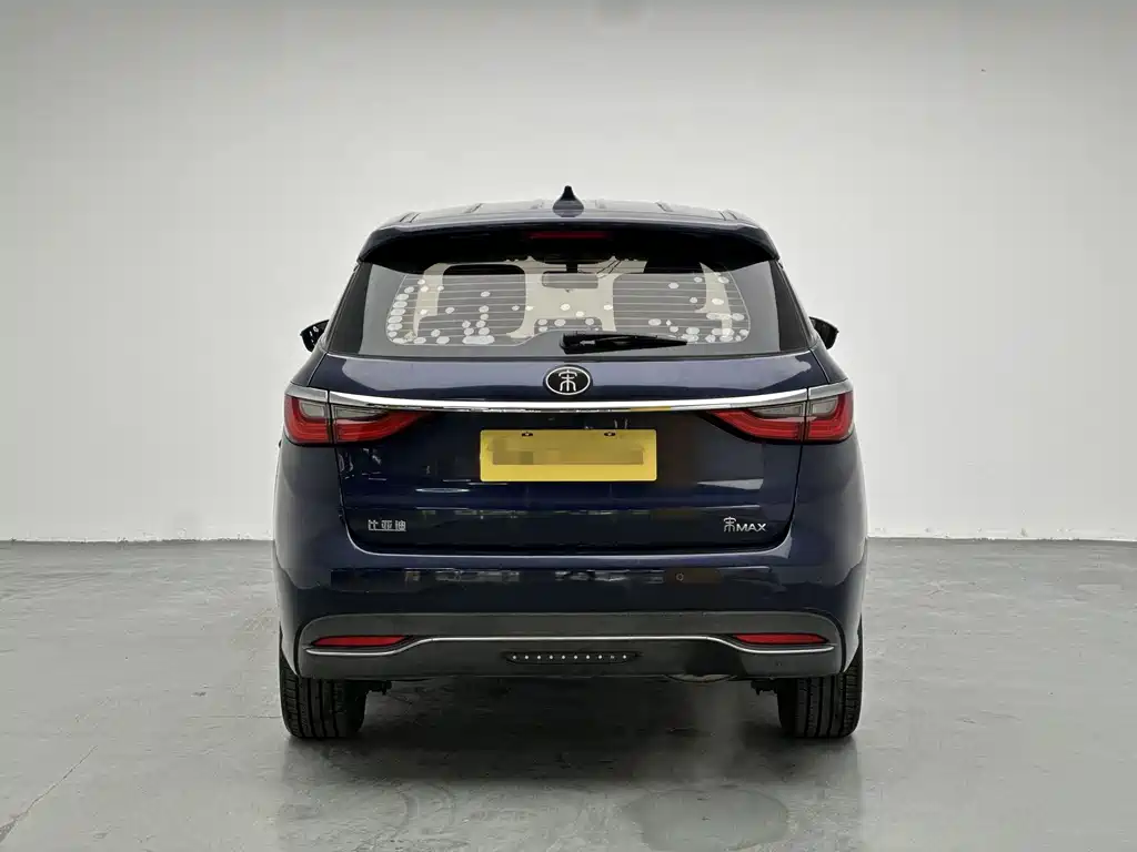 Song MAX 1.5 T Auto Connected Luxury 7-seat