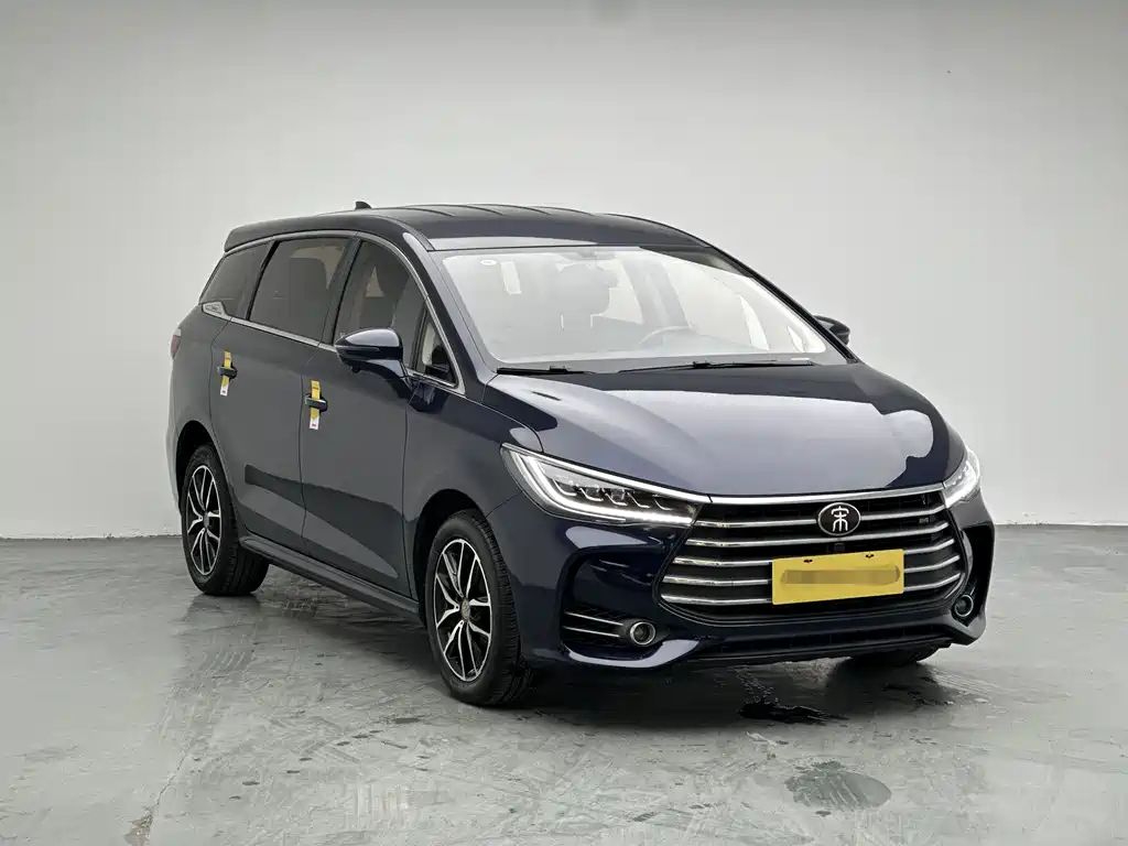 Song MAX 1.5 T Auto Connected Luxury 7-seat