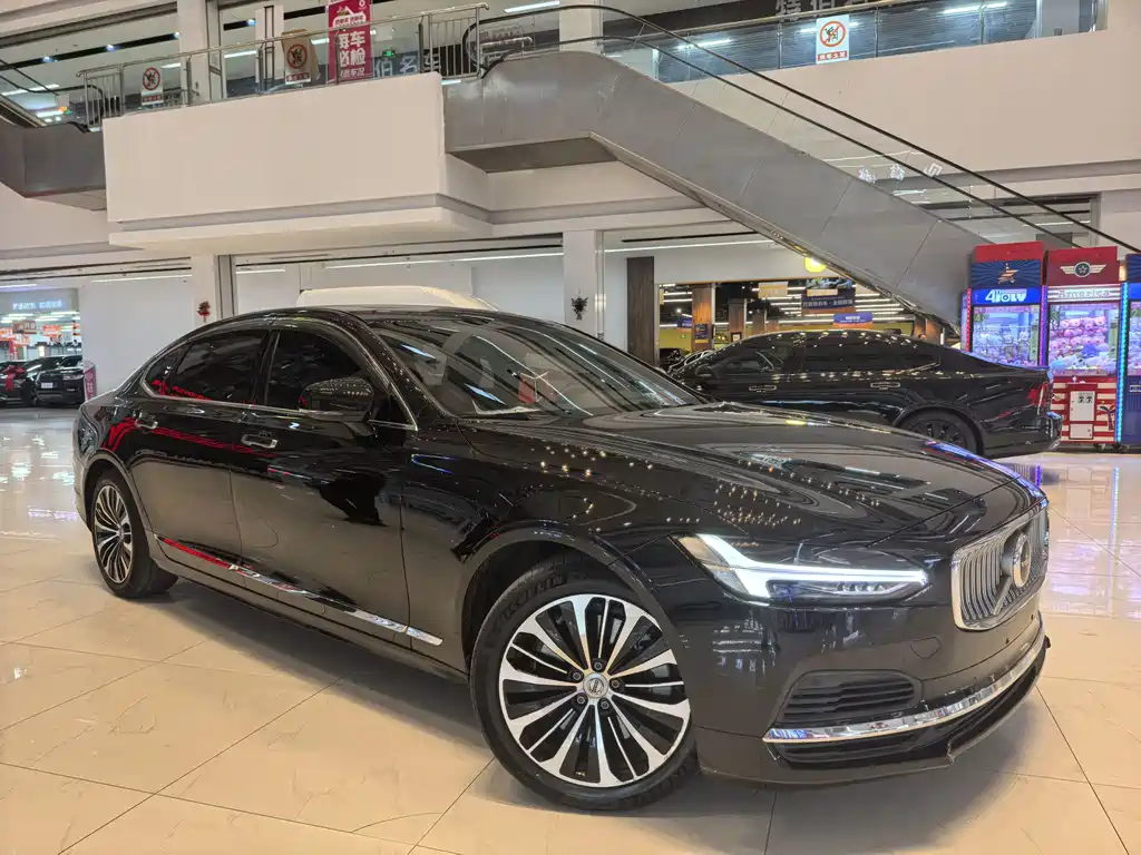 Volvo S90 PHEV T8 PHEV 4 WD Long Range Smart Ease Luxury