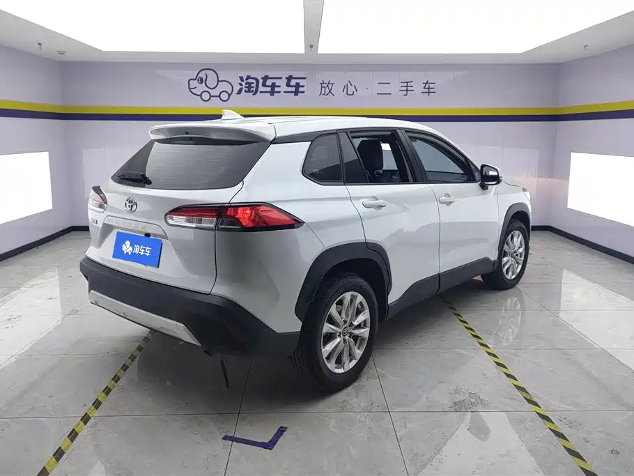 Corolla Cross 2.0 L Pioneer