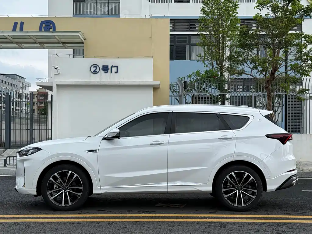 Jetour X70 PLUS 捷途X70 PLUS 2021款 1.6 T DCT地PRO+ 5座