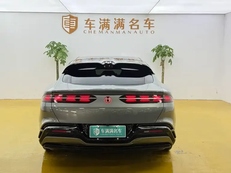 Denza Z9 GT 1100 4 WD Max First Edition