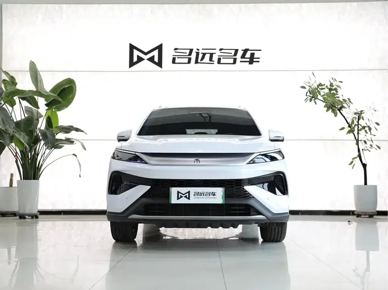 BYD Song Pro NEV 2 nd Gen Smart Drive DM-i 75 KM Leading