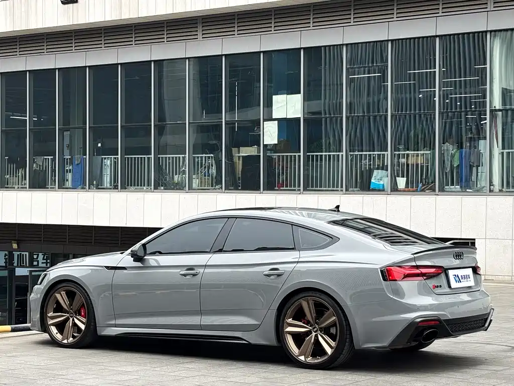 Audi RS 5 RS 5 2.9 T Sportback Dark Gold