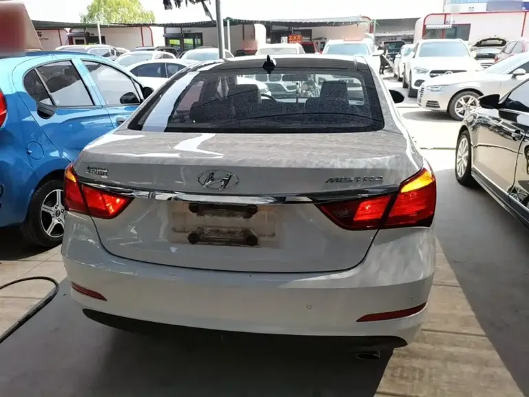 Hyundai Mistra 1.8 L Auto Intelligent GLS