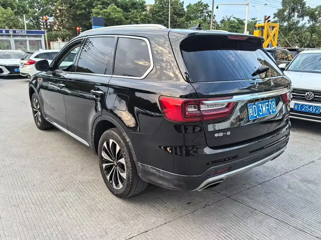 Hongqi HS7 2.0 T DCT 2 WD Connected Flagship Enjoyment
