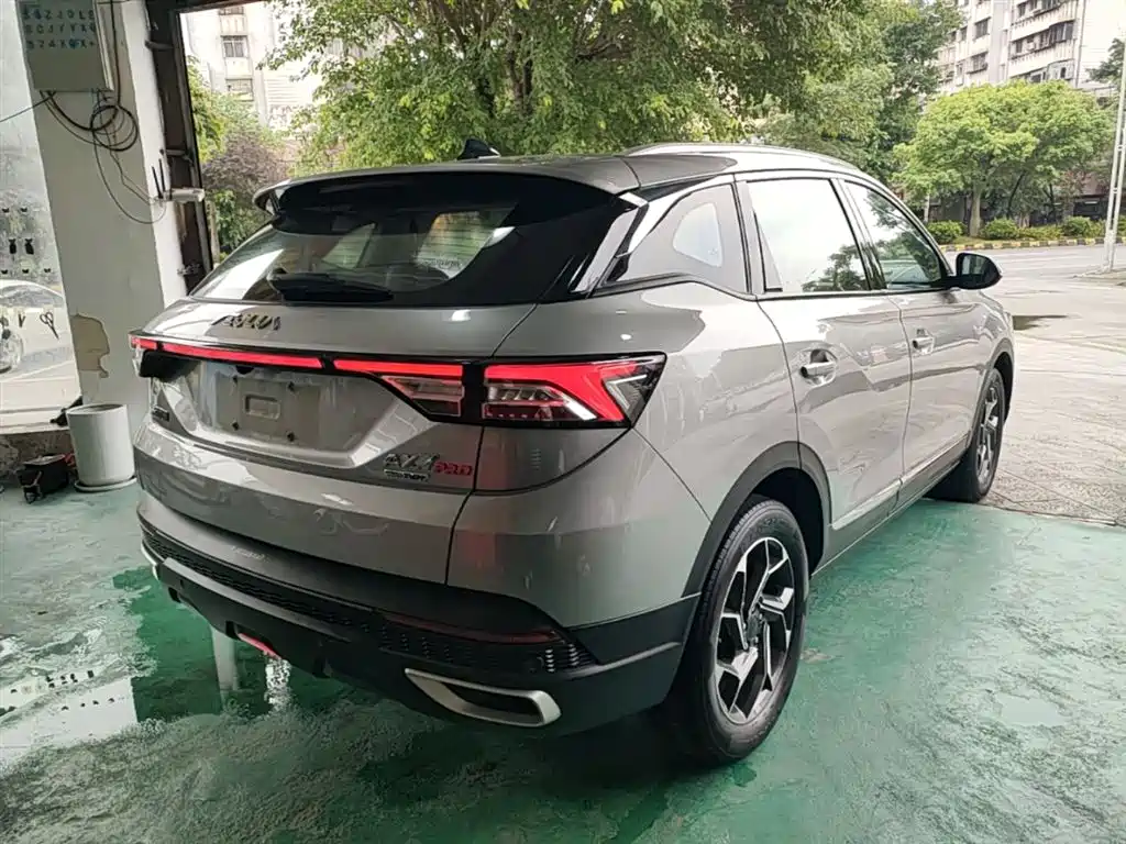 Dongfeng Fengshen AX7 PRO 1.6 T Auto Intelligent