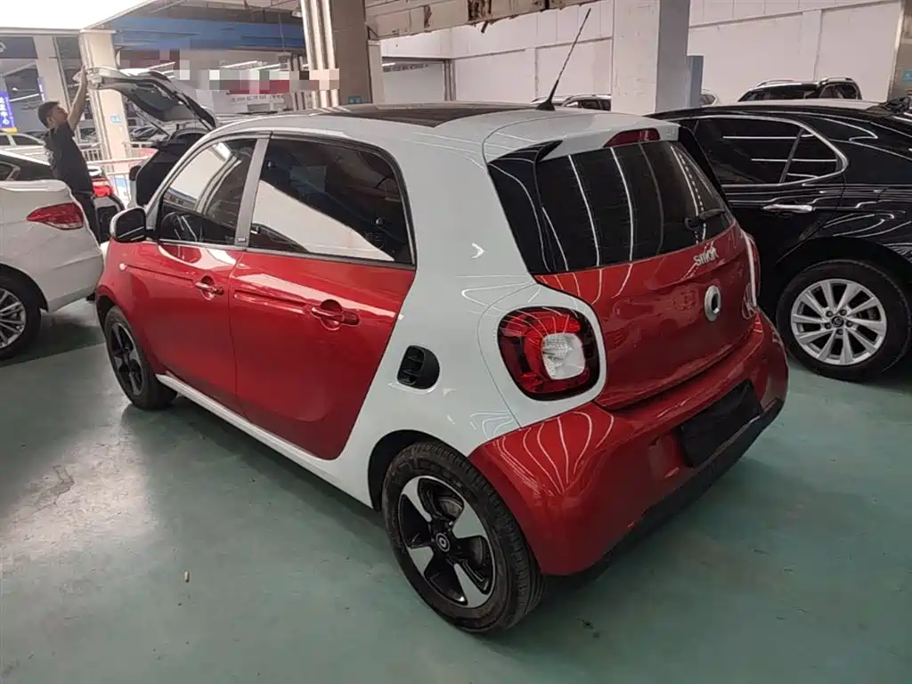 smart forfour 1.0 L 52 kW Passion