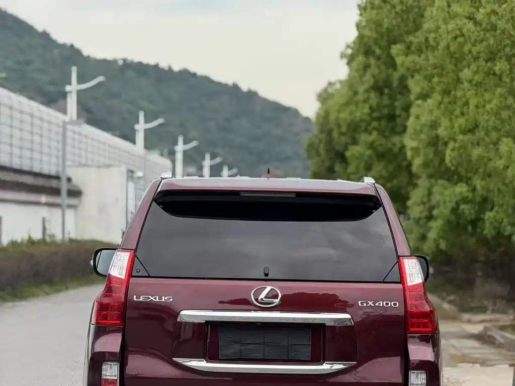 Lexus GX 400