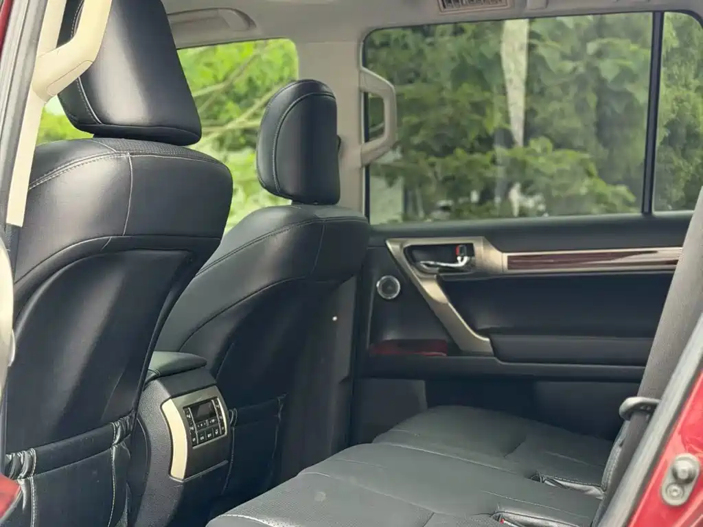 Lexus GX 400