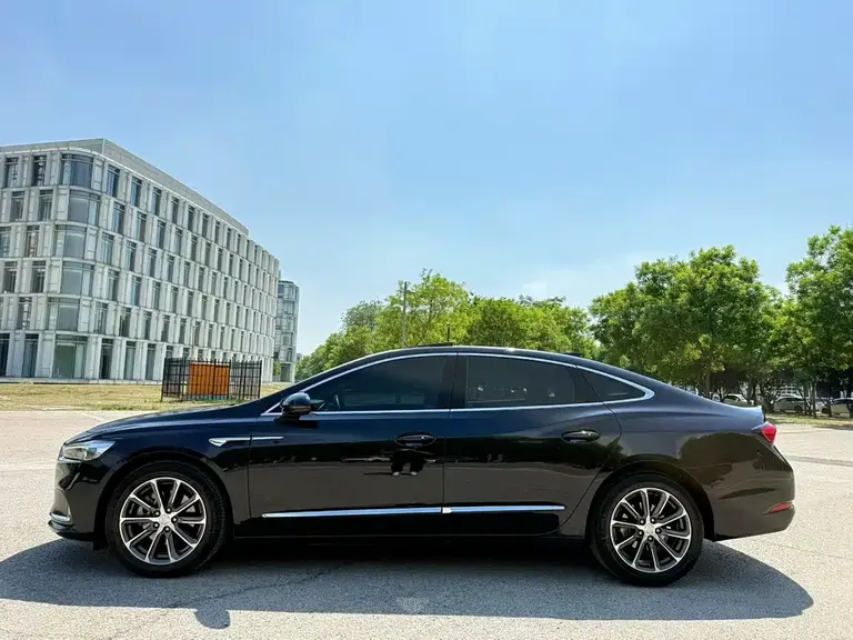 Buick LaCrosse 652 T Luxury