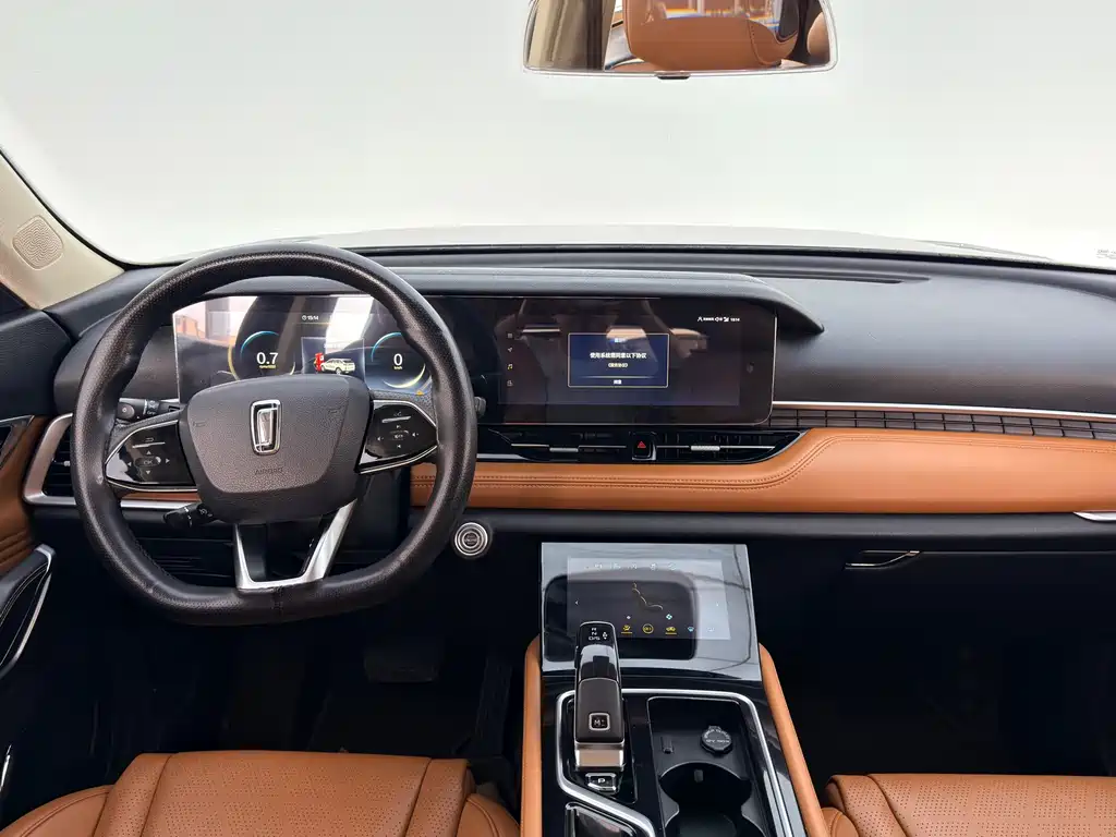 Besturn T99 奔腾T99 2022款 20 TD 自动舒适型