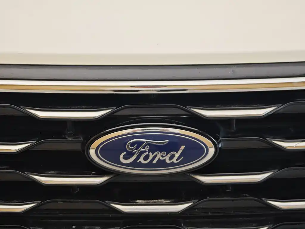 Escape EcoBoost 245 4 WD Excellence Enjoyment