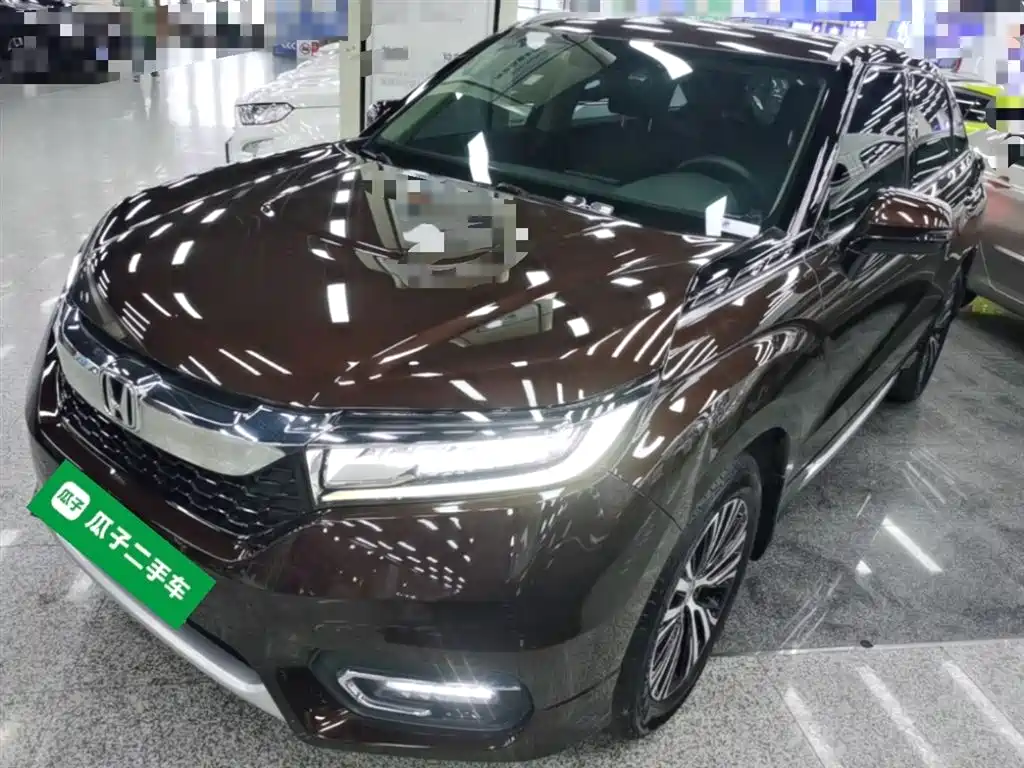 Avancier 370 TURBO 4 WD Premium