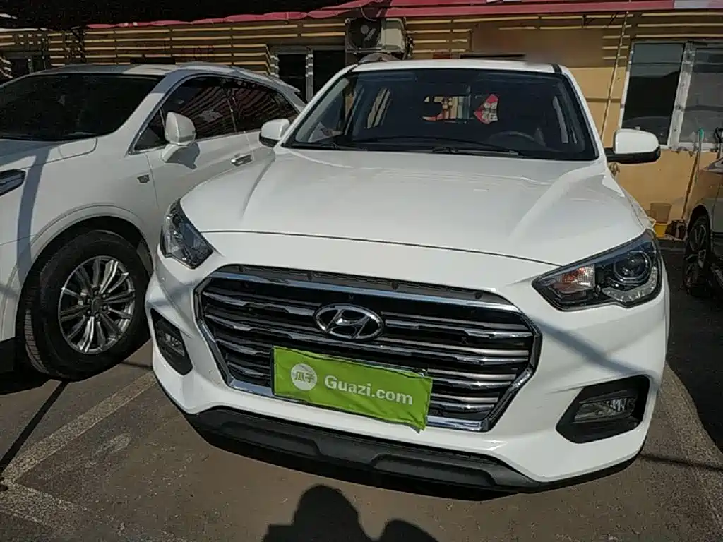 Hyundai ix35 2.0 L Auto 2 WD Brave · Smooth Enjoyment CN-V