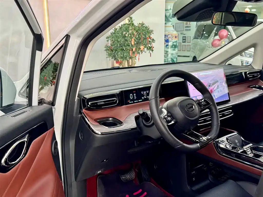 Trumpchi E8 NEV 传祺E8 PHEV 2024款 150 km MAX+