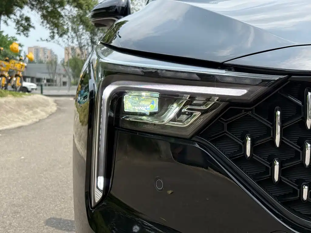 Besturn B70 3 rd Gen 1.5 T Auto Smooth Enjoyment