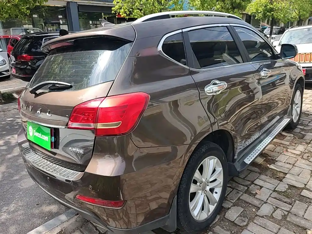Haval H2 1.5 T Manual 2 WD Distinguished