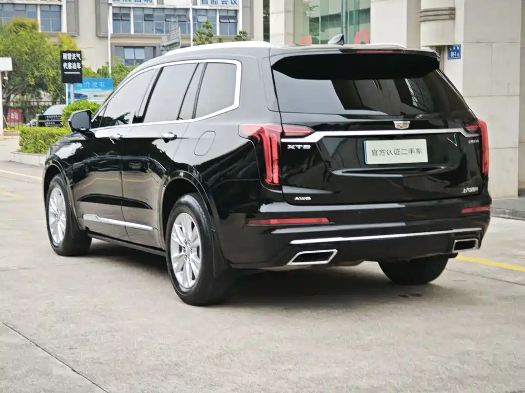Cadillac XT6 2.0 T 6-seat 4 WD Style