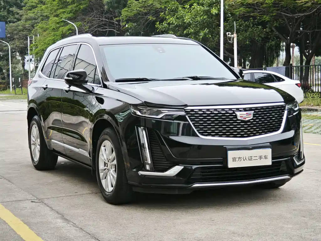 Cadillac XT6 2.0 T 6-seat 4 WD Style