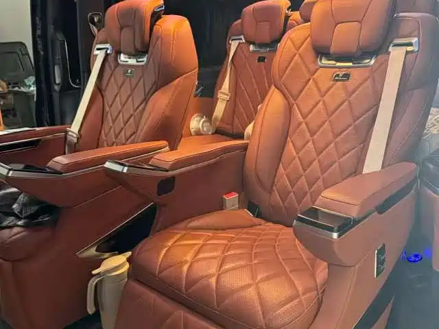 Rhine Traveler 莱茵旅行者 2023款 2.0 T 匠心高定版