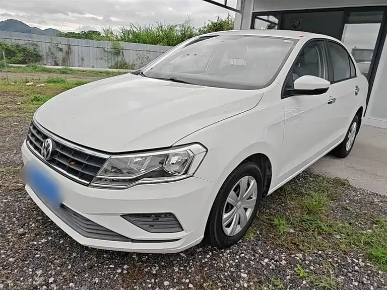 Volkswagen Jetta 1.5 L Auto Fashion