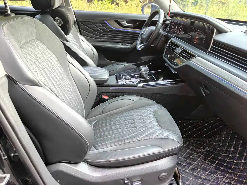 Hongqi HS5 Facelift 2.0 T Connected Flagship Enjoyment