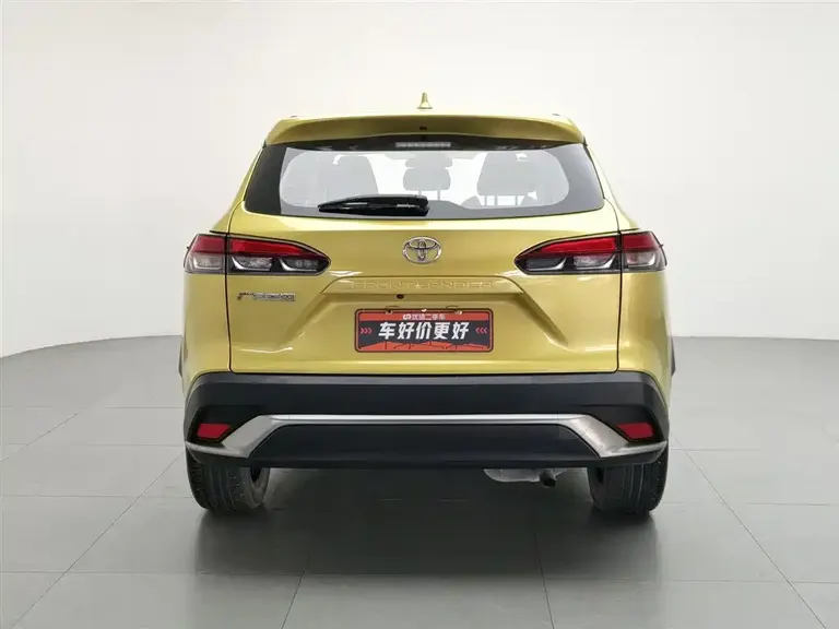 Toyota Frontlander 2.0 L CVT Luxury PLUS