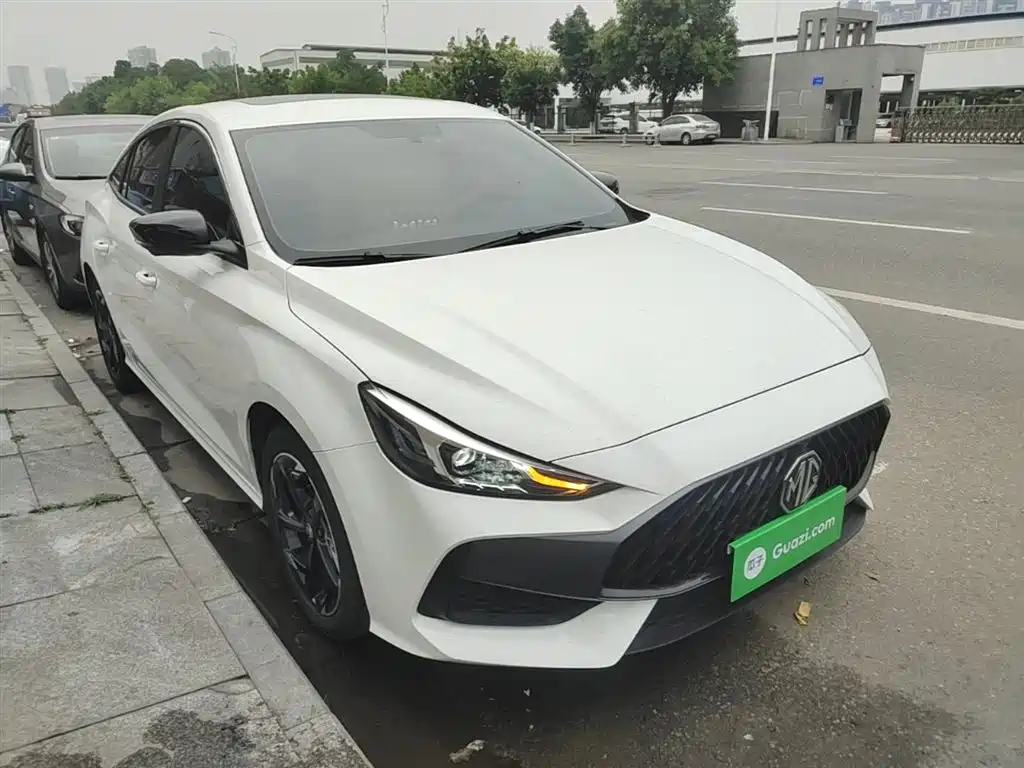 MG5 300 TGI DCT Trend Cross Grand Enjoyment